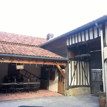 Gasthuis Les Cedres De Nauton Vergoignan