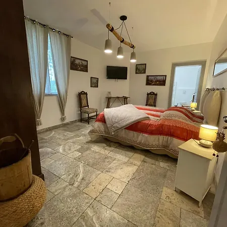 Les Cedres De Nauton 3* Vergoignan