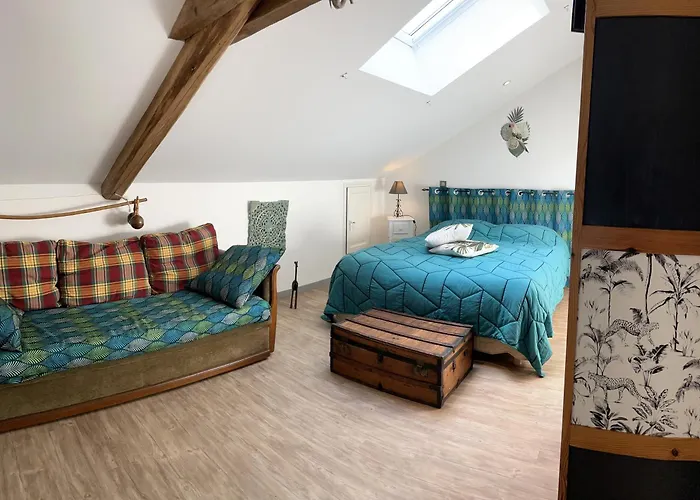 Pensjonat Les Cedres De Nauton 3*